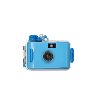 Waterproof camera