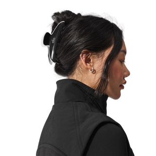 Alo Hair clip