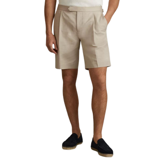 fit cotton and linen-blend short